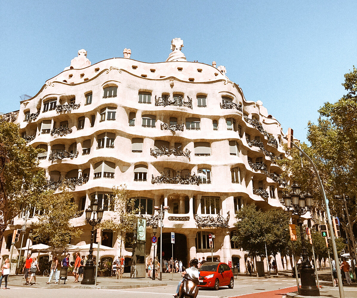 Casa Milà - La Pedrera - Roteiro de Barcelona